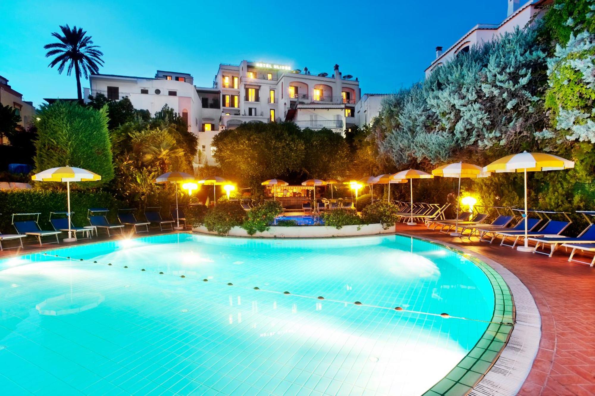 איסקיה Hotel Ulisse מראה חיצוני תמונה