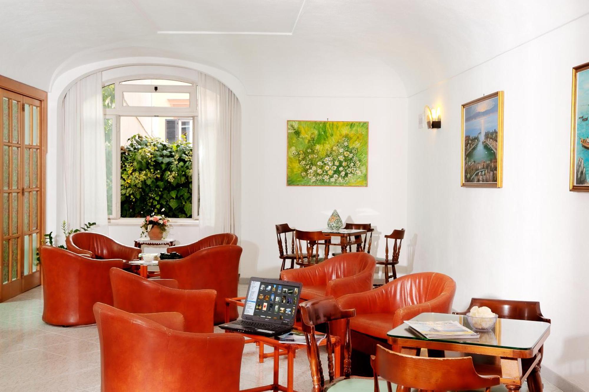 איסקיה Hotel Ulisse מראה חיצוני תמונה